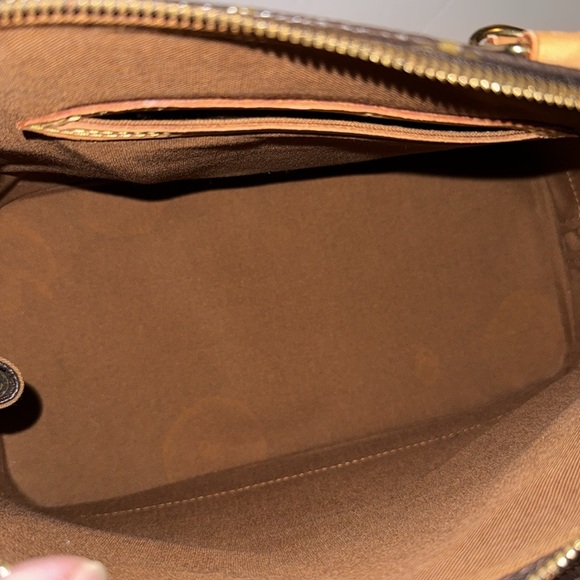 Louis Vuitton Alma - Picture 14 of 16